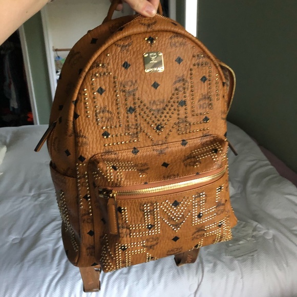 Mcm stud backpack - Picture 4 of 7